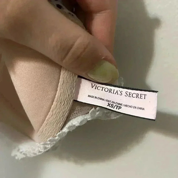 Victoria secret white lace  padded bralette XS - Picture 5 of 5